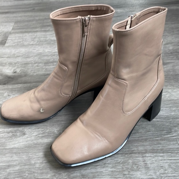 Jeffrey Campbell boots - Picture 3 of 9